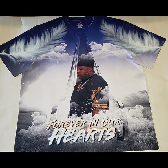 Custom t-shirt - Picture 8 of 8